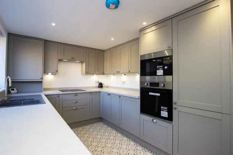 4 Bedroom House For Sale Newly Renovated High Spec Family Home