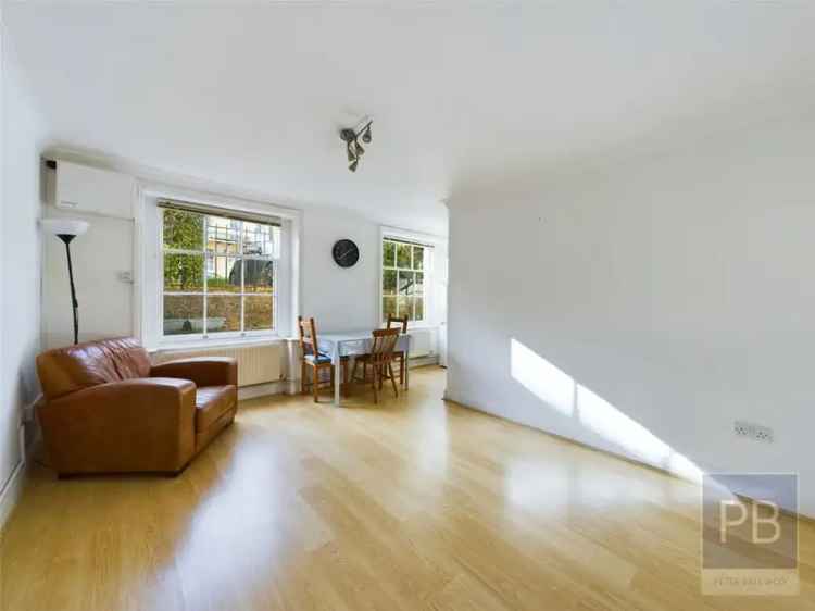 2 Bedroom Apartment for Sale in Cheltenham