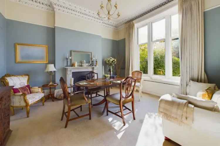 3 Bedroom Flat for Sale in Clevedon North Somerset