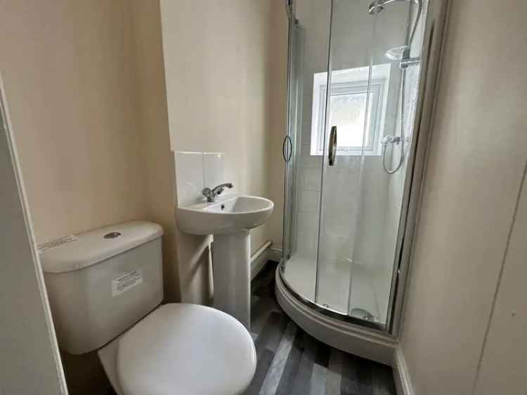 Investment Property: One-Bedroom Flat & Bedsit For Sale