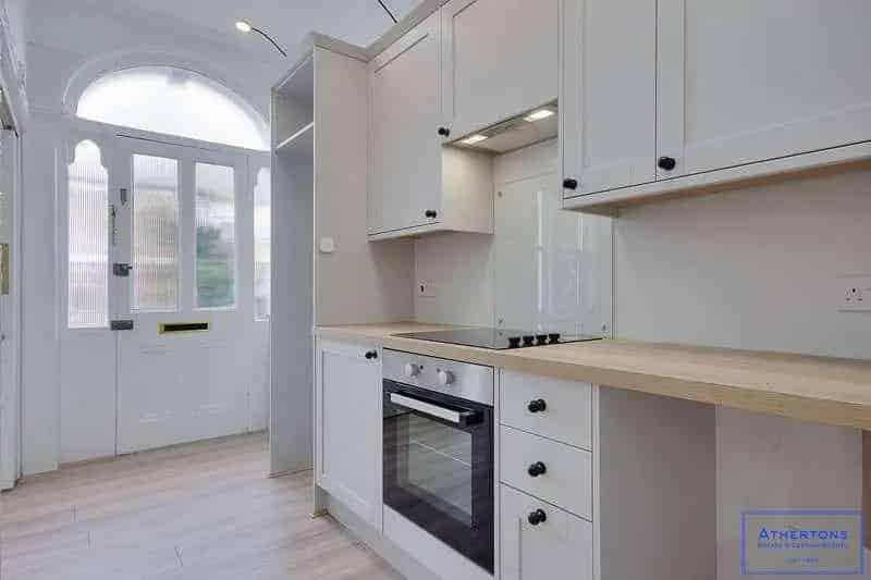 2 Bed House for Sale  Heckford Park Poole