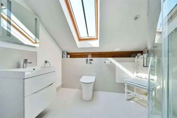 2 Bed Barn Conversion For Sale