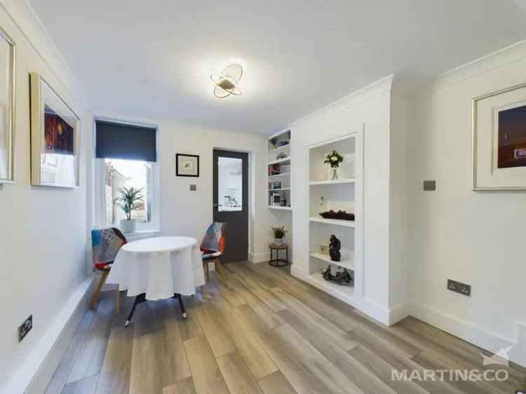 2 Bedroom House For Sale Fully Renovated Modern Kitchen 2 Bathrooms