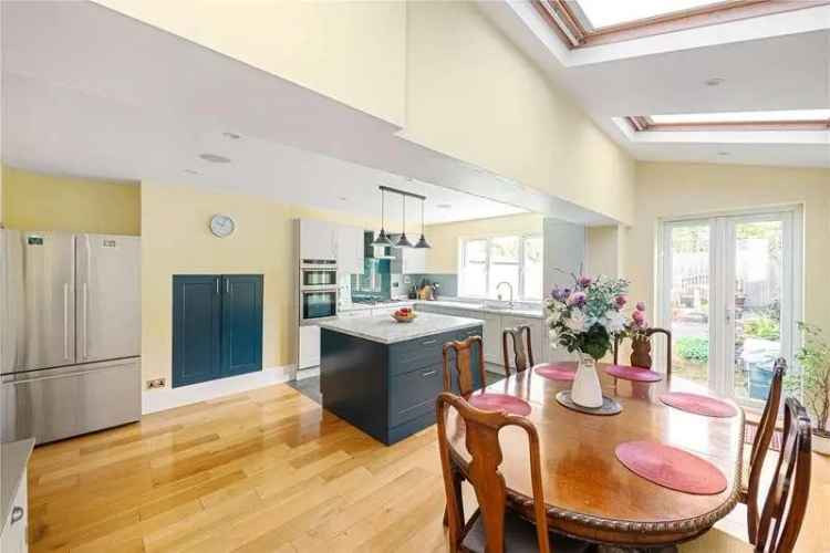 4 Bed House for Sale Near Abbeville Village Clapham