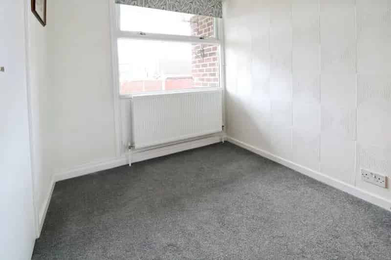 2 Bedroom Mid Terrace House For Sale Castleford West Yorkshire
