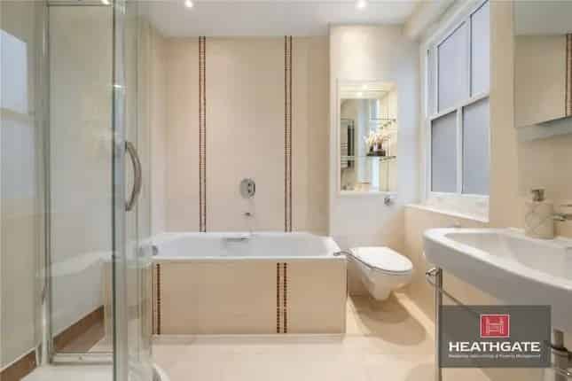 Terraced House for Sale in London NW3