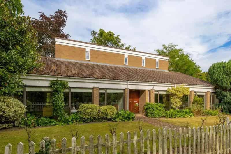 5 Bedroom Detached House for Sale Cambridge