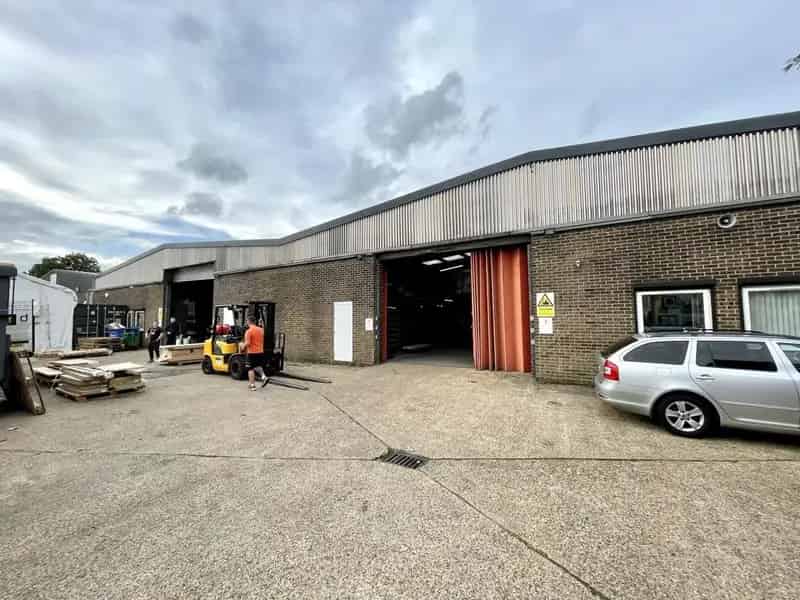 Warehouse for Lease Steel Frame Construction
