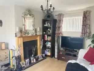 Spacious 3-Bed Mid Terrace House in Kilkeel
