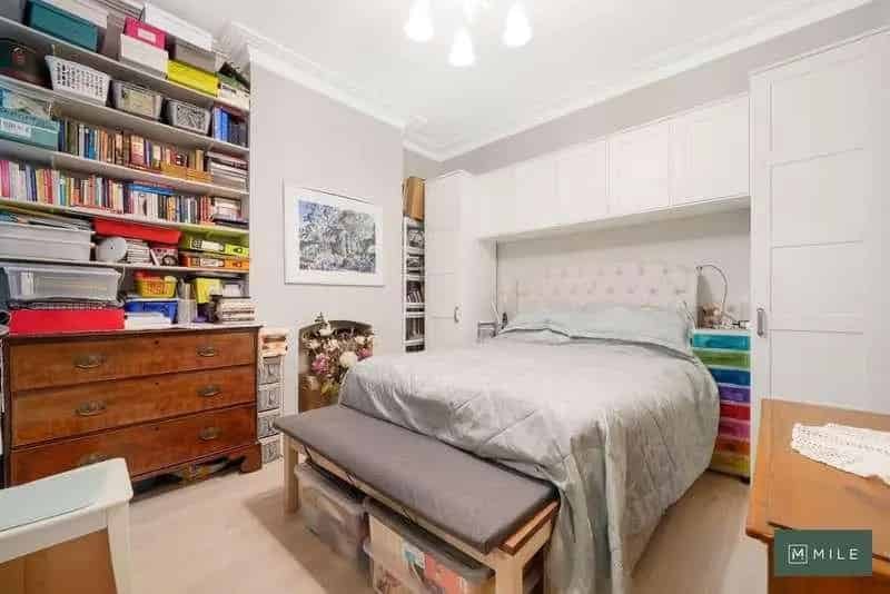 2 Bed Garden Flat for Sale Radcliffe Avenue