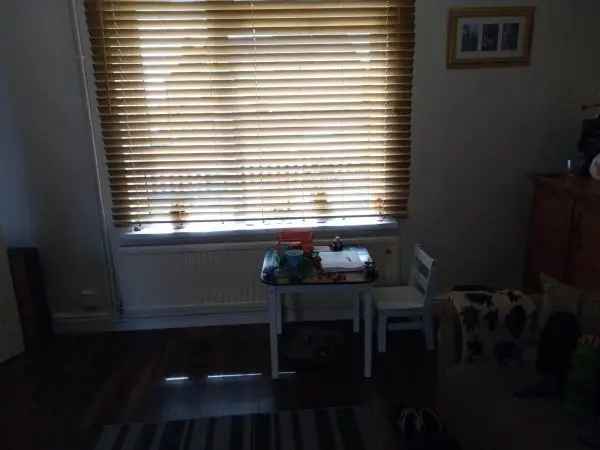 House For Rent in Kettering, England