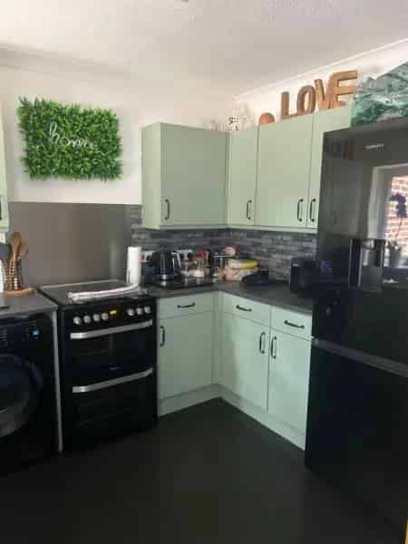2 Bedroom House Near Forest and Amenities