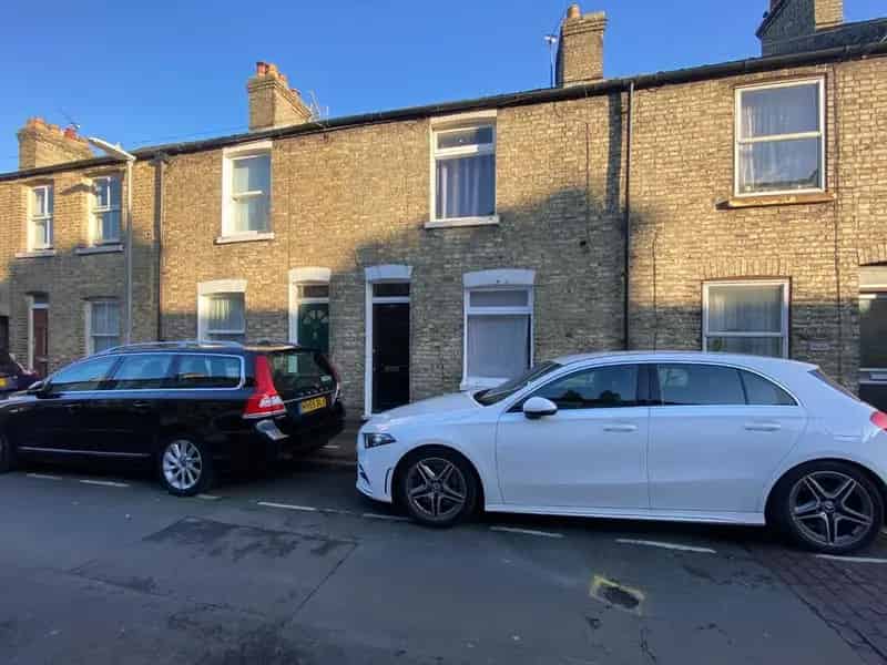 2 Bedroom Terraced House to Rent in Cambridge