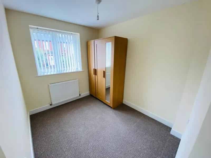 3 Bedroom House to Let Normanton