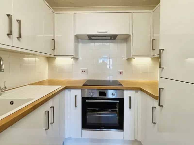 1 Bedroom Flat for Sale in Rye East Sussex