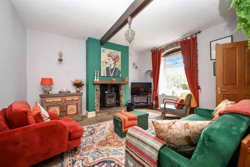 3 Bedroom Character Cottage For Sale