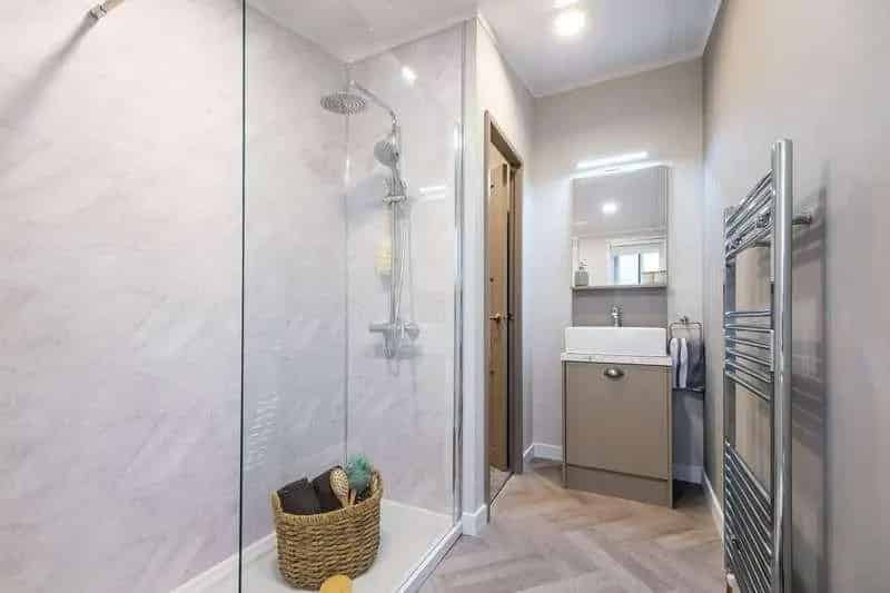 2 Bed Fully Furnished Lodge with Countryside Views