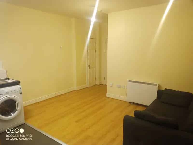 1 Bedroom Furnished Apartment to Rent