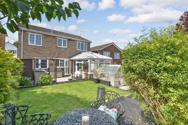 5 Bedroom Detached House for Sale Shepherdswell
