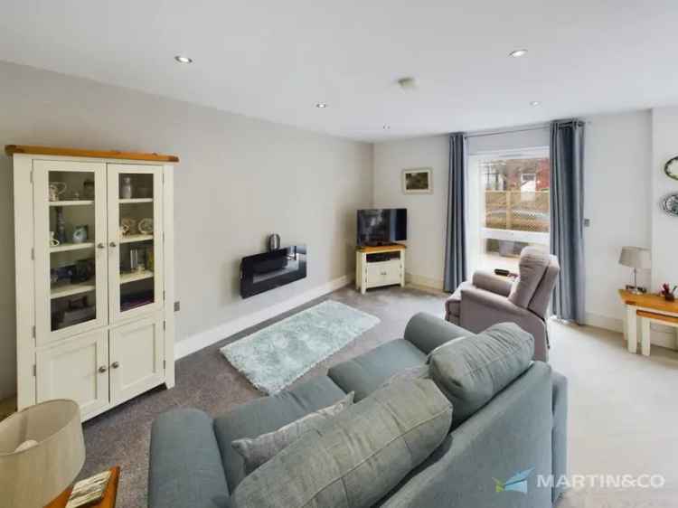 2 Bedroom Coastal Apartment Lytham St Annes