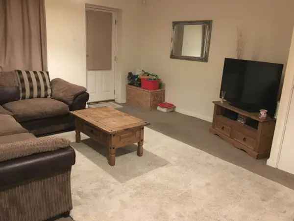 House For Rent in St Albans, England