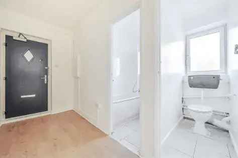 3 Bed Flat Peckham 69m² Balcony Modern Family Sharers