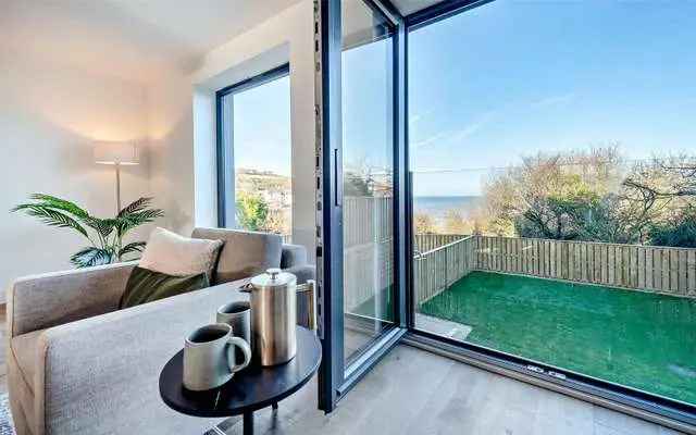 4 Bedroom Homes for Sale in Longshore
