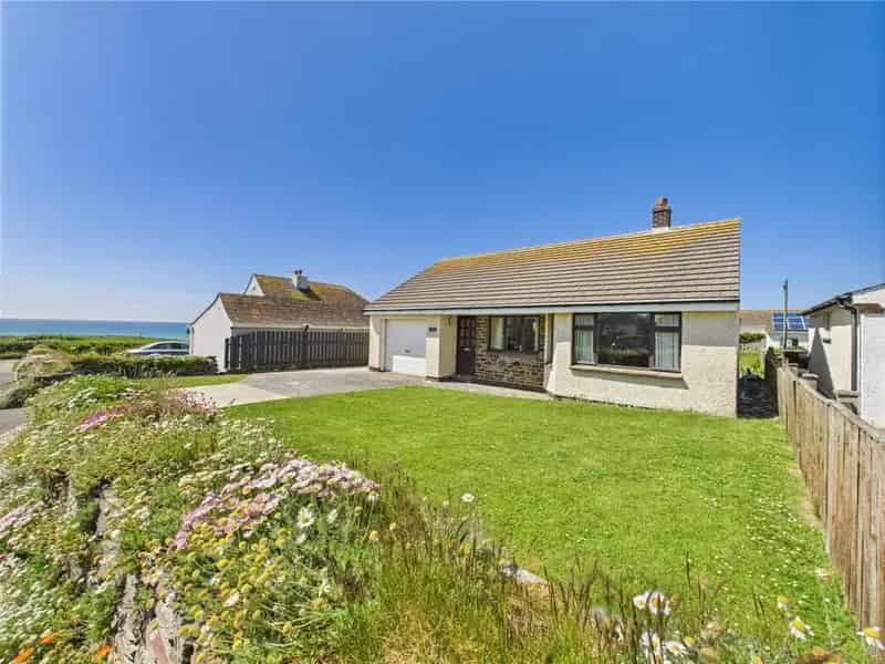 2 Bedroom Bungalow for Sale