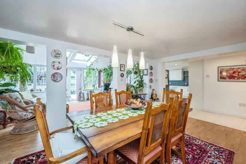 4 Bedroom 3 Bathroom Home in Catfield with Garden and Parking