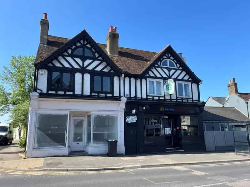 Ground Floor Shop for Sale in Bushey