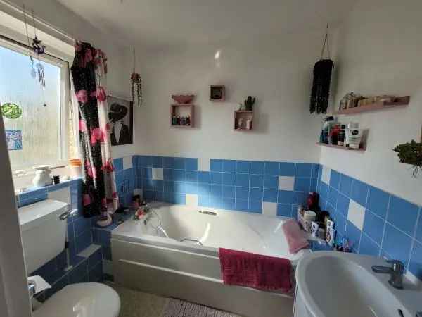 Flat For Rent in Braintree, England