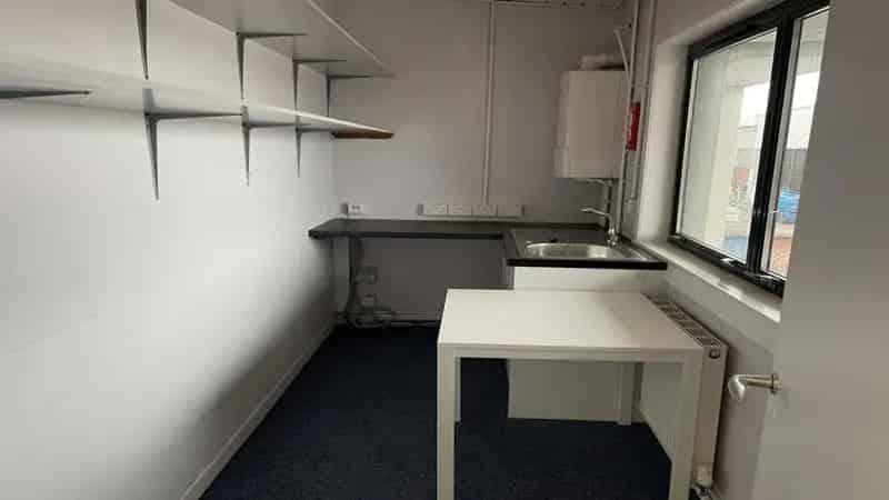 Ayr Office Suite For Rent