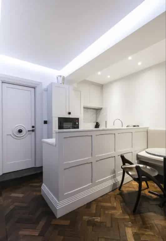 1 Bedroom Furnished Mayfair Apartment to Rent