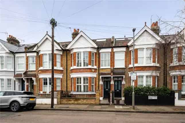 5 Bedroom House for Sale in West Putney SW15
