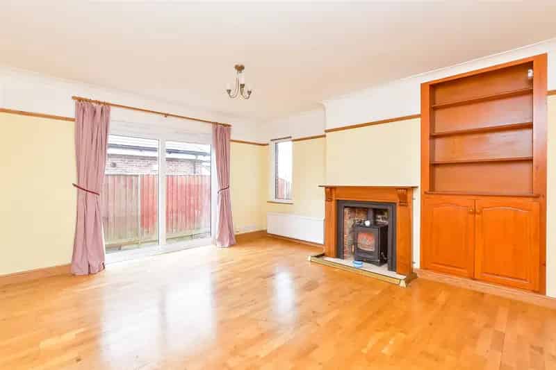 4 Bedroom Chalet Bungalow for Sale