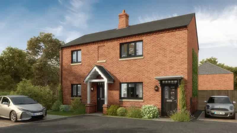 Brand New 1 Bed Maisonette New Bradwell Milton Keynes Private Garden EV Charging