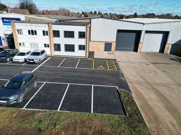 Refurbished Trade Counter Industrial Unit 730 Sqm