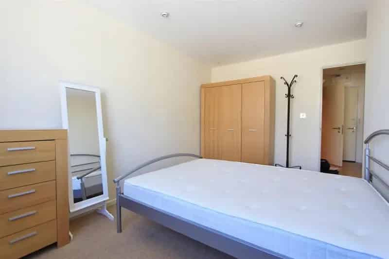 1 Bedroom City Centre Apartment To Let July 2025