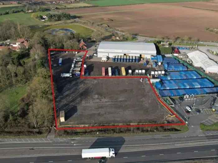 Highly Visible Secure Site near A1 - 46,000 Vehicles Daily