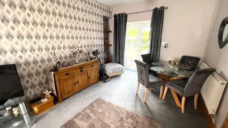 2 Bedroom Semi Detached House Near Morriston Hospital