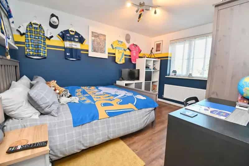 4 Bed Detached House for Sale