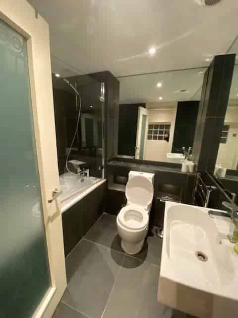 2 Bedroom Flat Apartment 49 Crothall Close