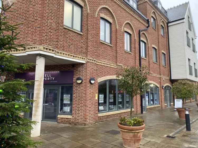 Versatile Ground Floor Unit Retail Office Studio Stansted