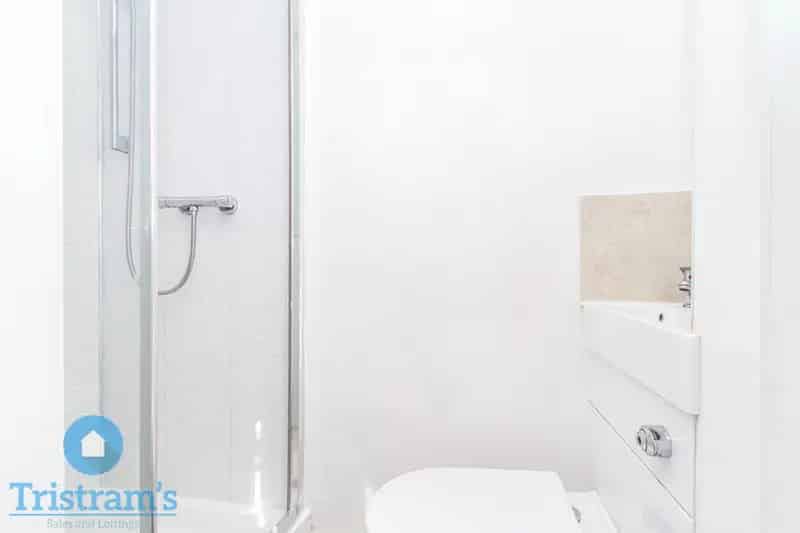 1 Bedroom Student Studio House to Rent Bills Inclusive