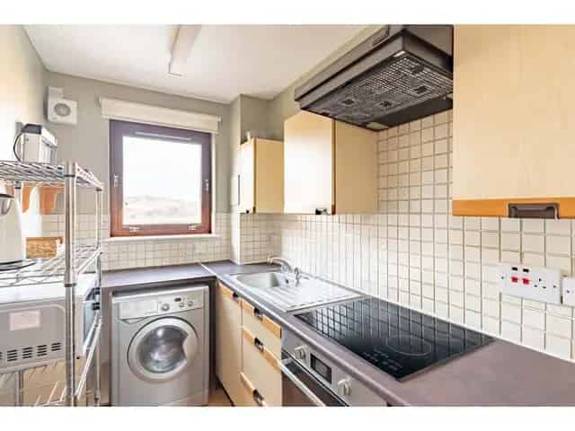 1 Bedroom Flat for Sale in Gorgie