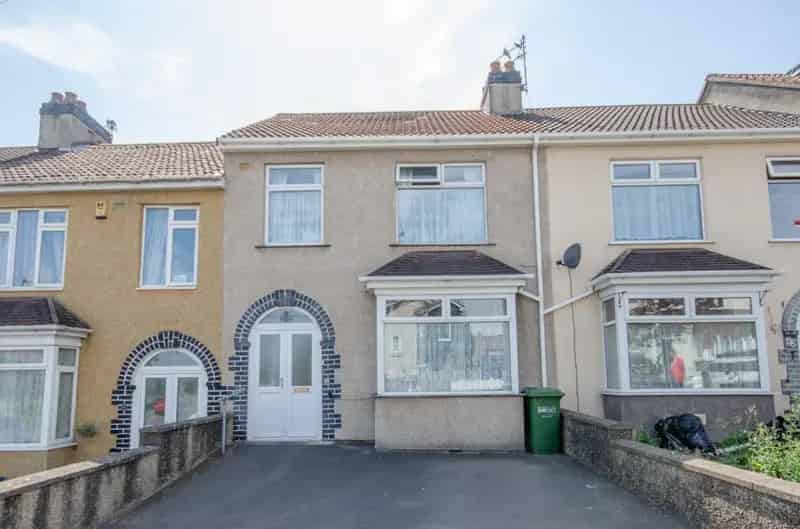 3 Bedroom House For Sale Near Page Park
