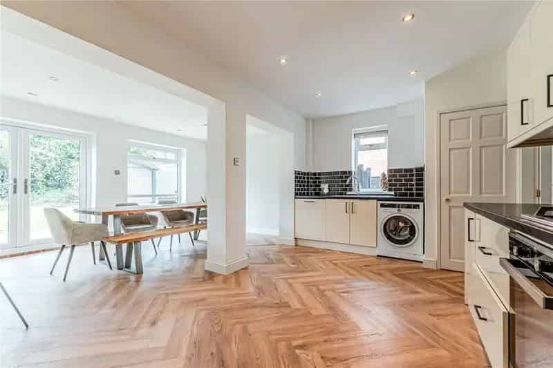 Three Bedroom Semi Detached House Woodlesford