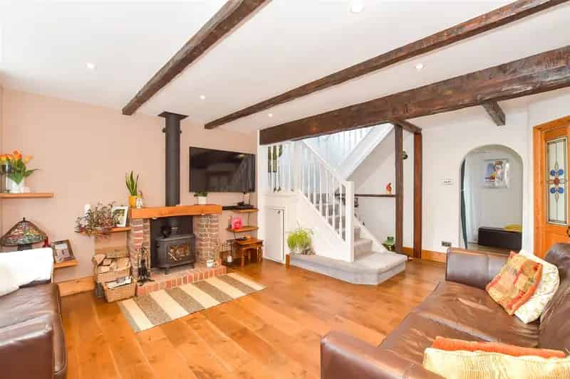 4 Bedroom Chalet Bungalow For Sale No Forward Chain