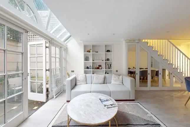 Luxury 5-Bedroom Apartment for Sale in London SW7