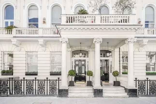 One Bedroom Flat for Sale in South Kensington SW7